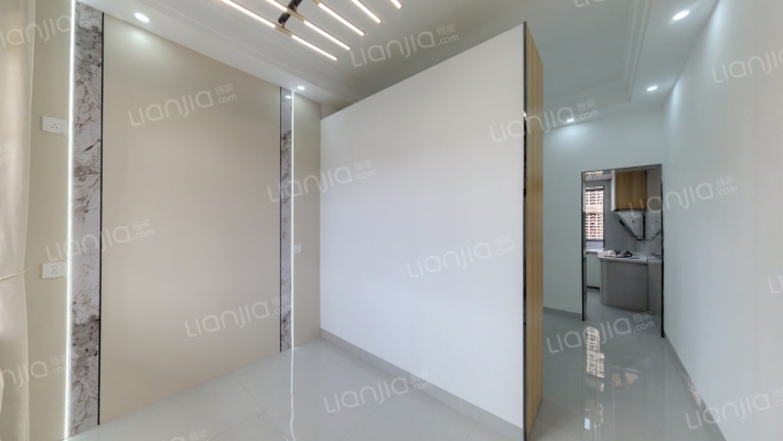 三波小区二手房实景图