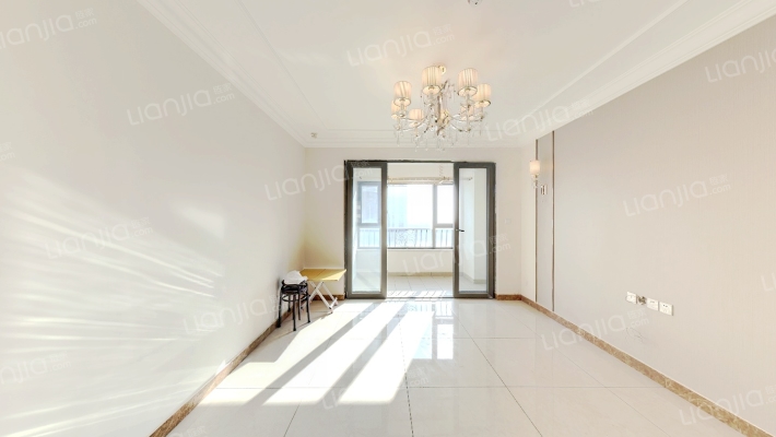 恒大御峰二期二手房实景图