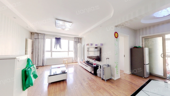 东方公园世家二手房实景图