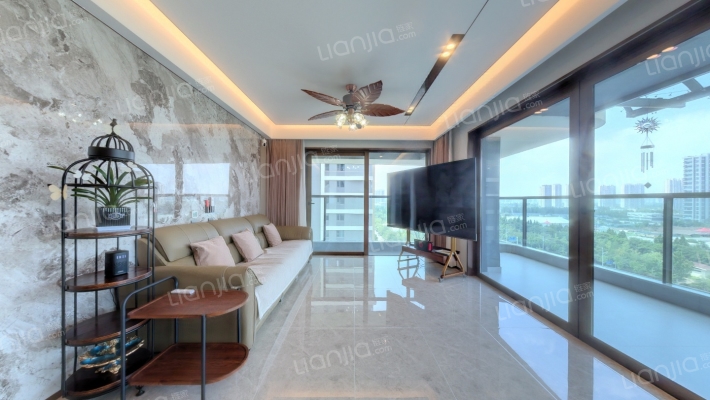 万科翠湾中城悦曦园二手房实景图