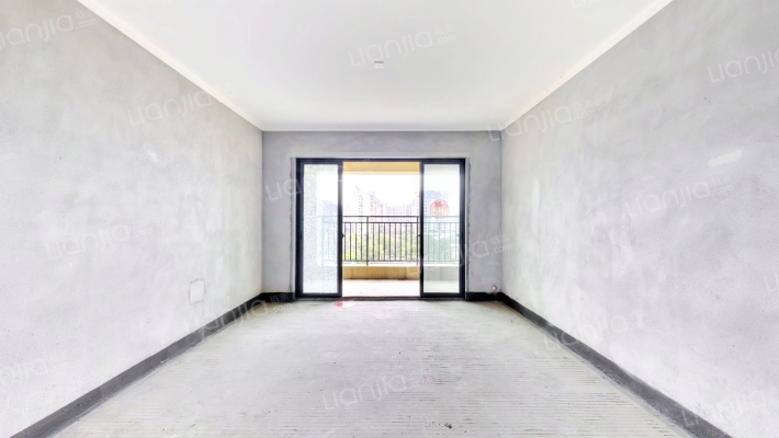 波尔多湾二手房实景图