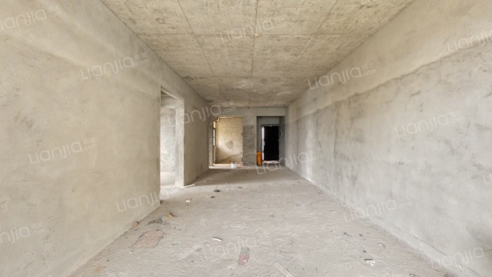 龙秋阁二手房实景图