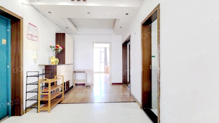 兰庭居二手房实景图