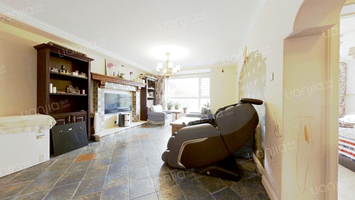 金地滨河国际二手房实景图