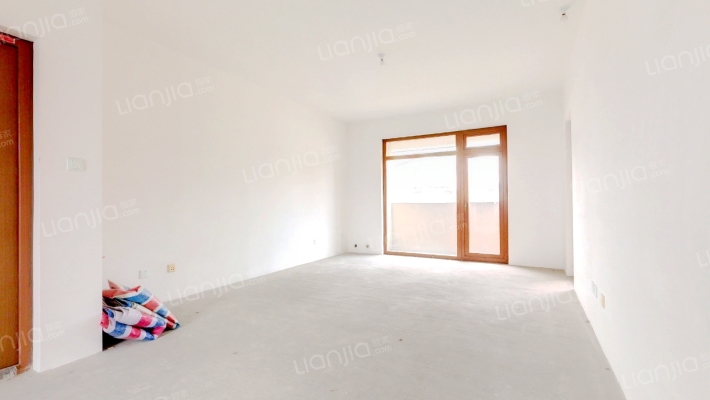 麓山国际茵特拉肯A二手房实景图