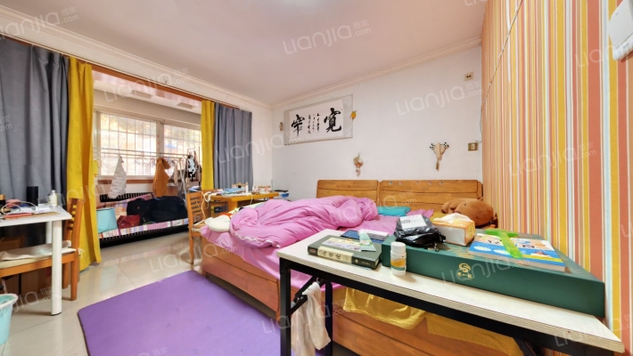 天地芳苑二手房实景图