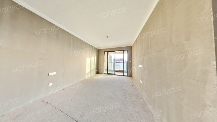 富田城九鼎华府六号院二手房实景图