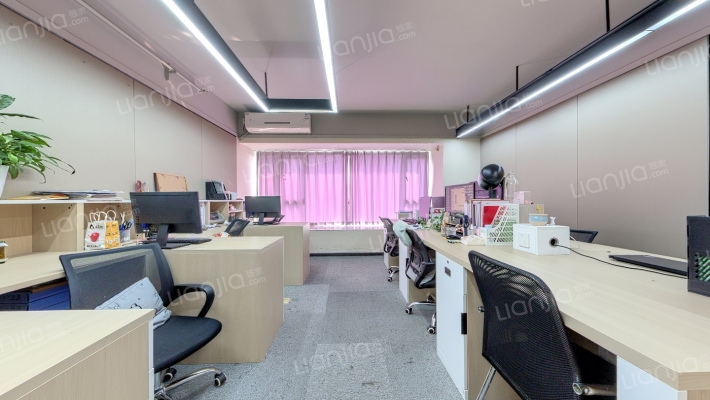 逸翠尚府北区二手房实景图