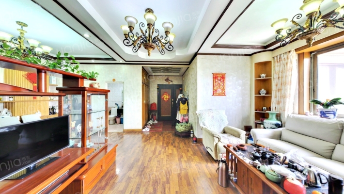 荣耀宝座二手房实景图