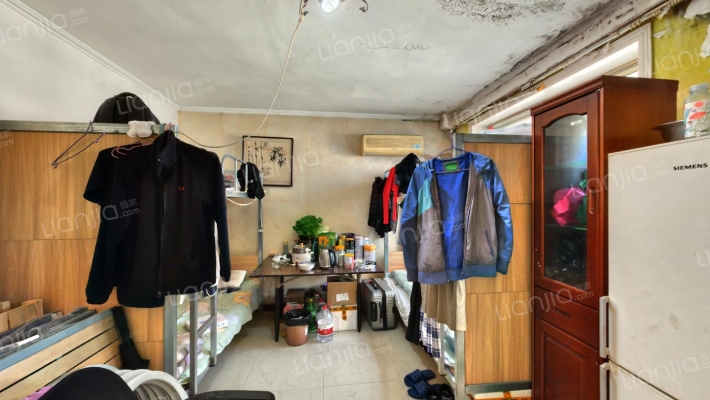 太行山路社区二手房实景图