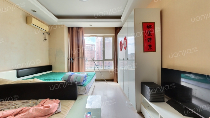上方港景二手房实景图