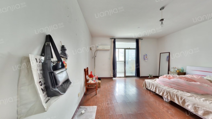 东旭花园二手房实景图