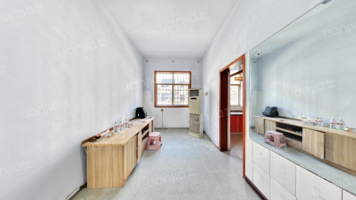 平安家属院二手房实景图