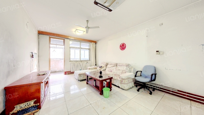 莱城电厂新村二手房实景图