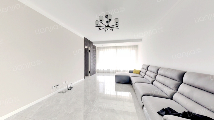 融创城四期二手房实景图