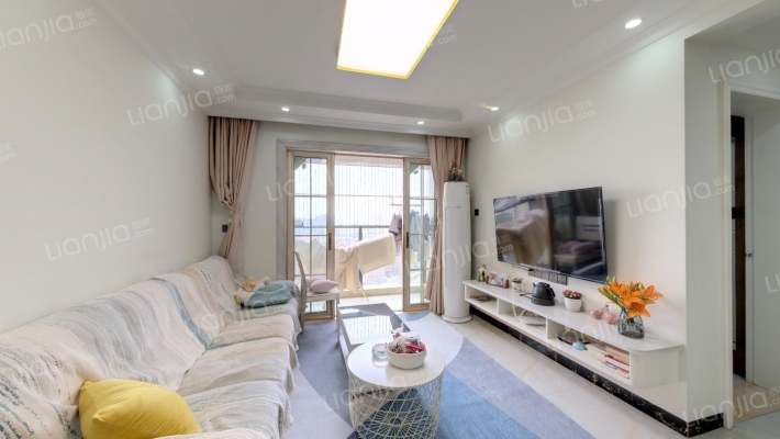 三正瑞士半山二手房实景图