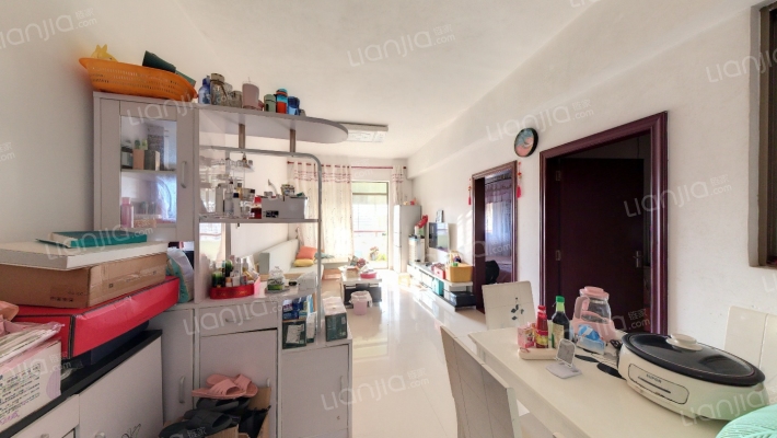 世博大厦二手房实景图