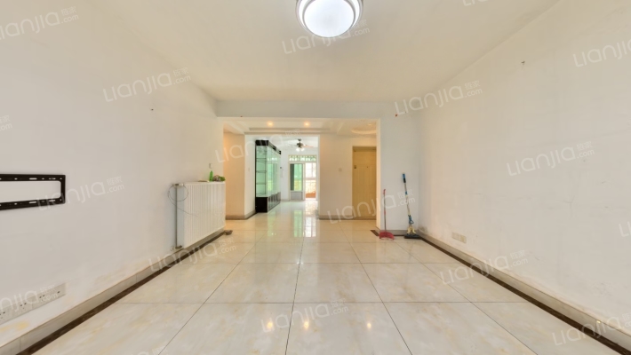 蓝湾俊园二手房实景图