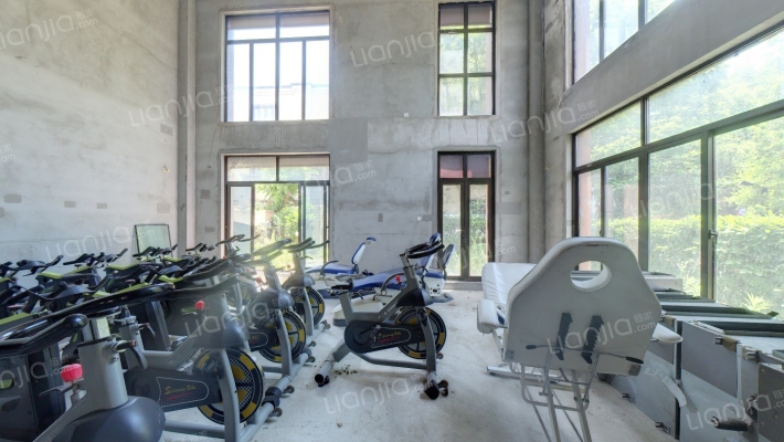 荷玛诗湾二手房实景图