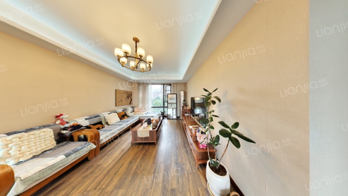 上置雅宾利二手房实景图