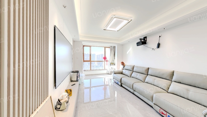 天和悦江山二手房实景图