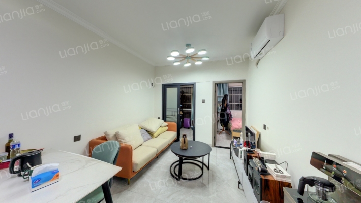 水岸阳光B区二手房实景图