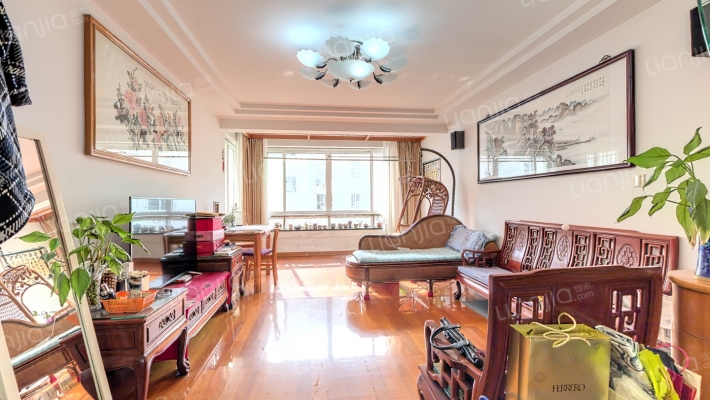 香溪花苑二手房实景图