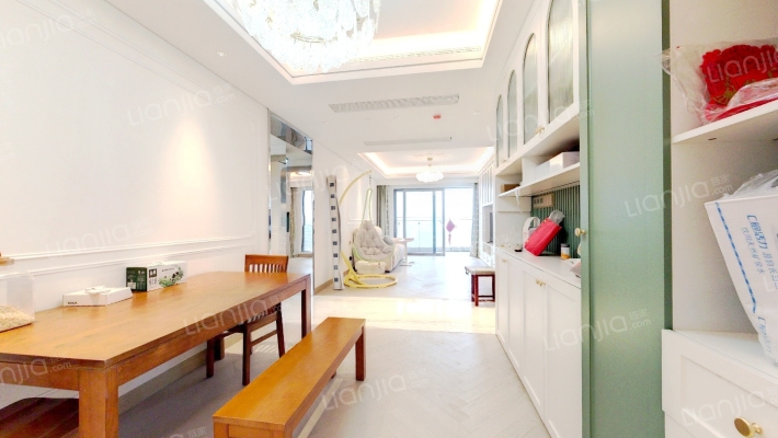 复星外滩中心二手房实景图