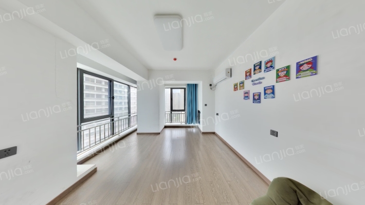 紫薇万科生活广场二手房实景图