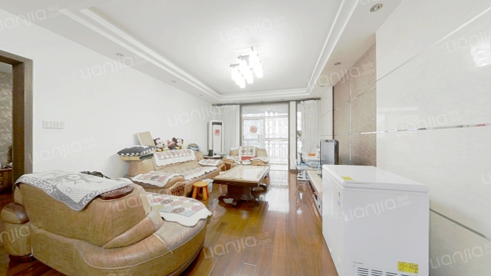 天地新城天柱座二手房实景图