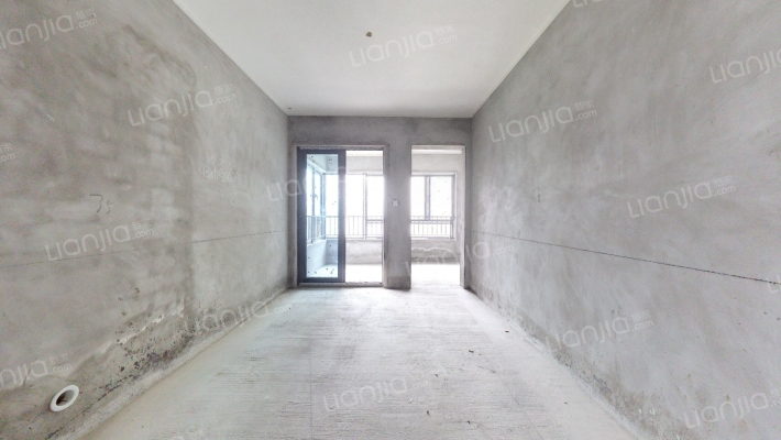 万州世茂云著滨江二手房实景图