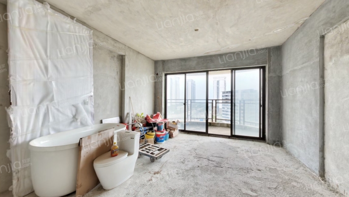 鸿天阁北区二手房实景图