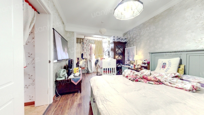 茅台花苑二手房实景图