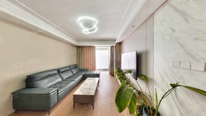 栖霞天樾府二手房实景图