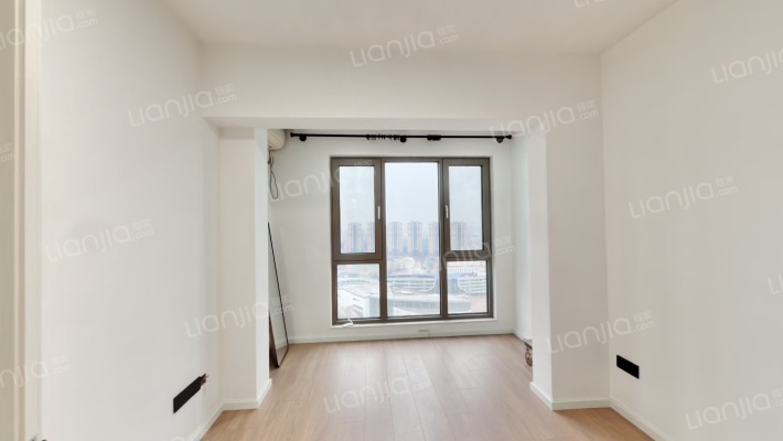 丽十二公馆二手房实景图