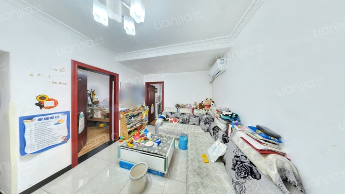 冻青树街70号二手房实景图