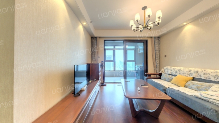 朗诗人民路8号二手房实景图