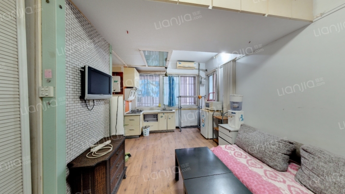 恒佳格调二手房实景图