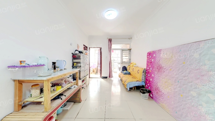 鸿泽苑二手房实景图