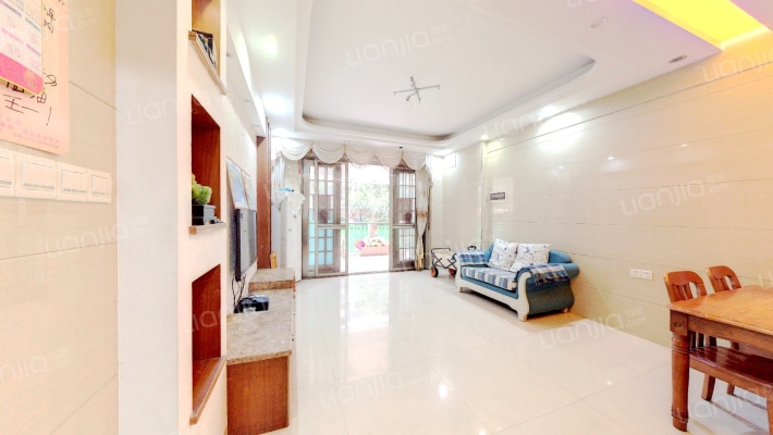 西堤国际花园二手房实景图