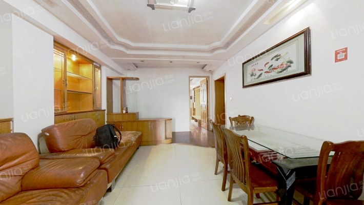 新大世界小区二手房实景图