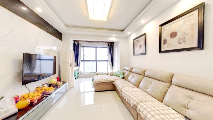 蓝光锦绣城二期二手房实景图