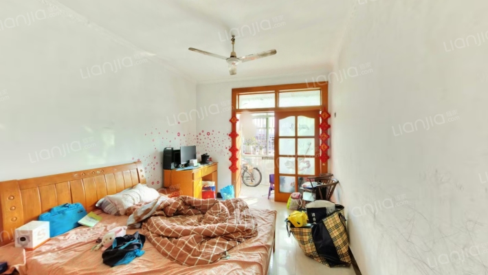 阜阳路180号二手房实景图