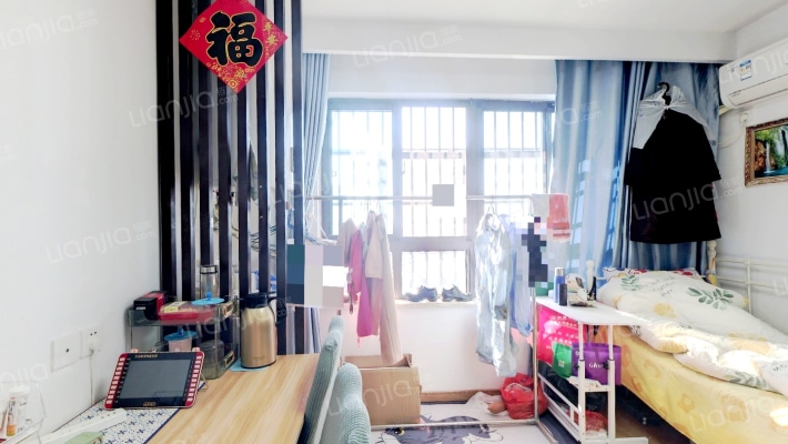 文一名门学府里二手房实景图