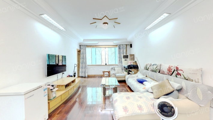 上江东社区二手房实景图