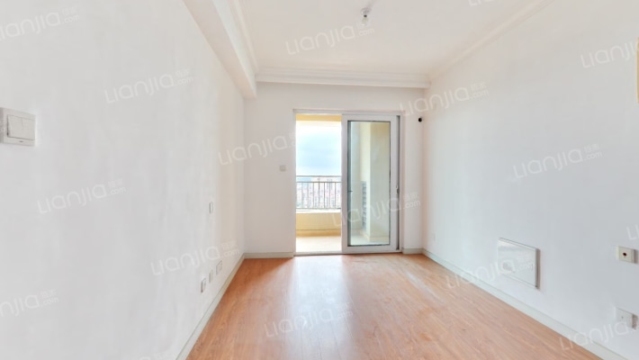 绿地长岛二手房实景图