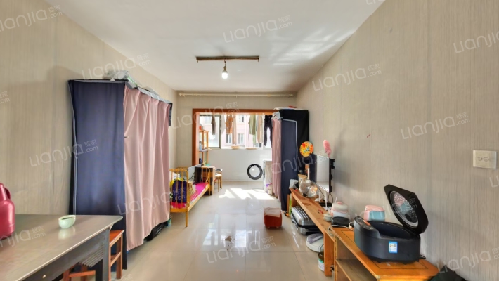 新浒花园一区二手房实景图