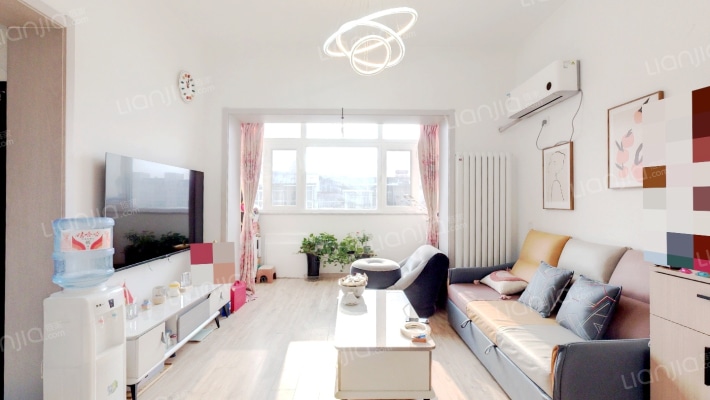 白露雅园东区二手房实景图