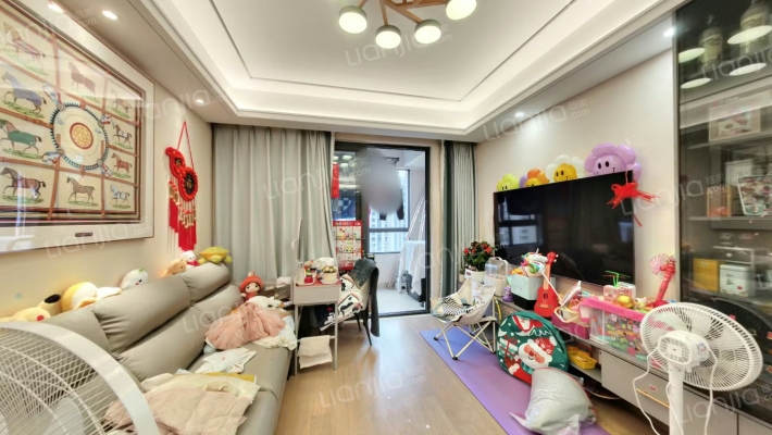 云靖花园二手房实景图