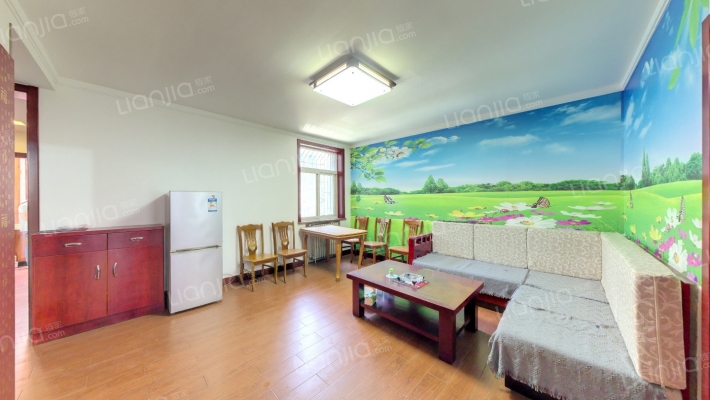 翠峰苑小区二手房实景图